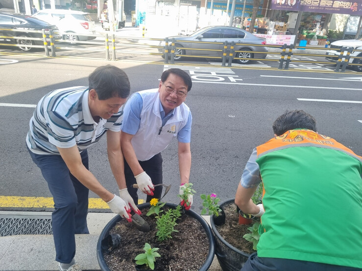 김종보 종로구의원, 숭인1동 가을맞이...