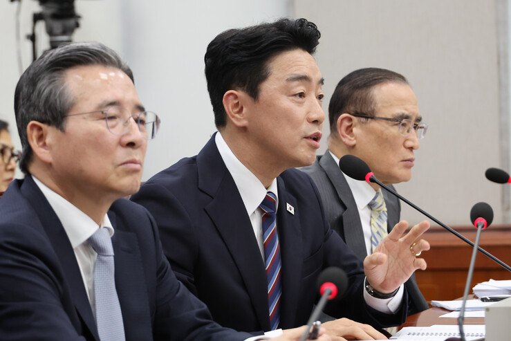 강훈식 비서실장 “전부처 계엄 가담 ...