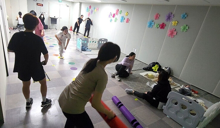 서초구, 산후 여성 ‘아기동반 운동’...