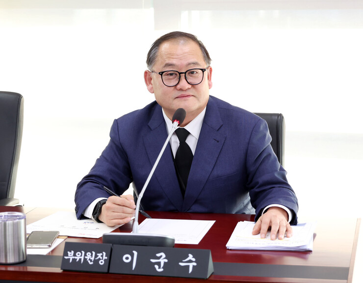 성남시의회 이군수 의원, “가로변 꽃...