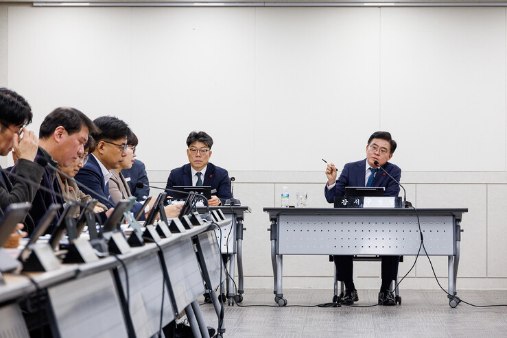 진교훈 강서구청장, 새해 첫 확대간부...