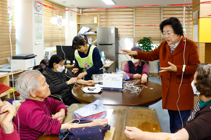 복지회관서 의료봉사